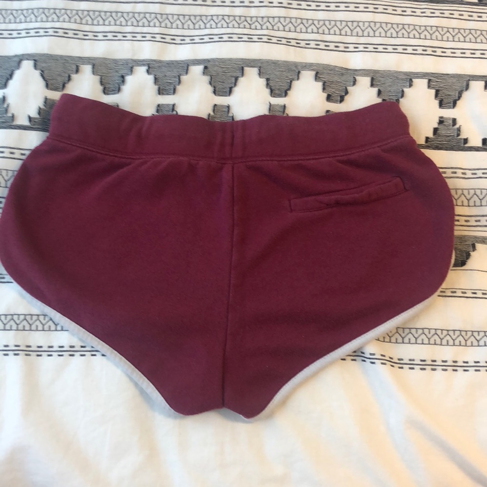 H&M basic shorts - Picture 2 of 3